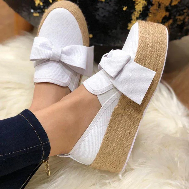 Bowknot Slip On Low Heel Casual Shoes