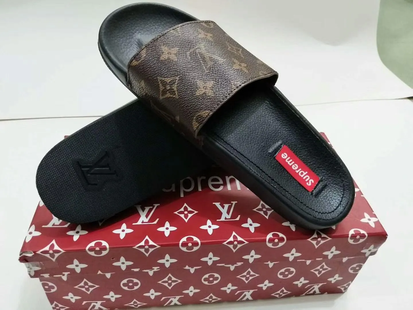 Sup X LV 14ss Slide Sandal - PVC3544 Coffee Brown